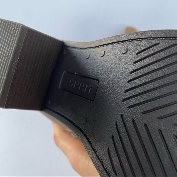 New Esprit Ankle Boots Bootie Heeled Faux Suede Leather Women Size 10 Taupe - Picture 9 of 11